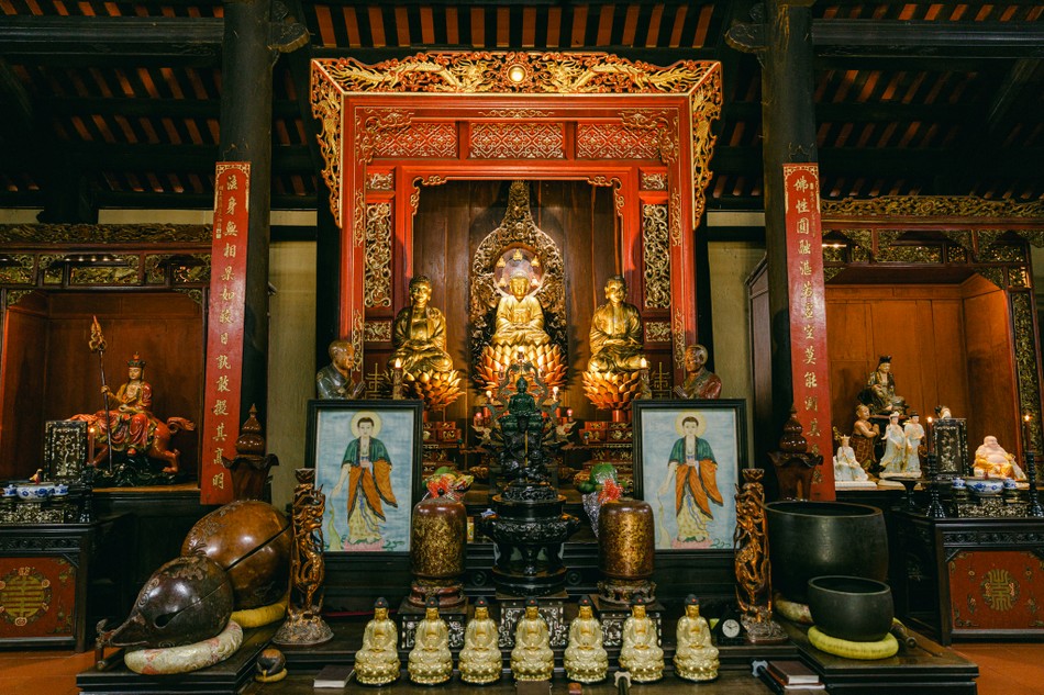 Chánh điện tổ đình Thập Tháp