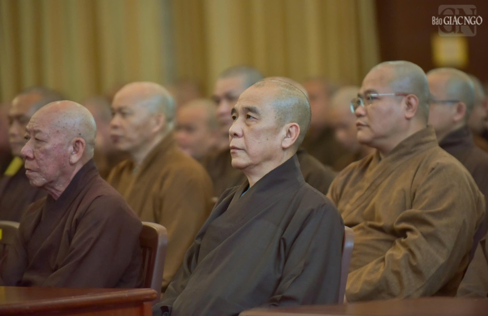 Chư tôn đức tham dự