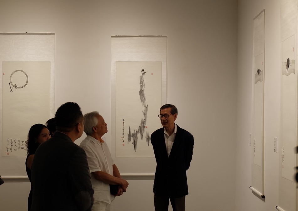 Sau rất nhiều cuộc triển lãm được tổ chức tại nhiều nước trên thế giới, đây là lần thứ 3, Trầm Kim Hòa quay trở lại quê hương