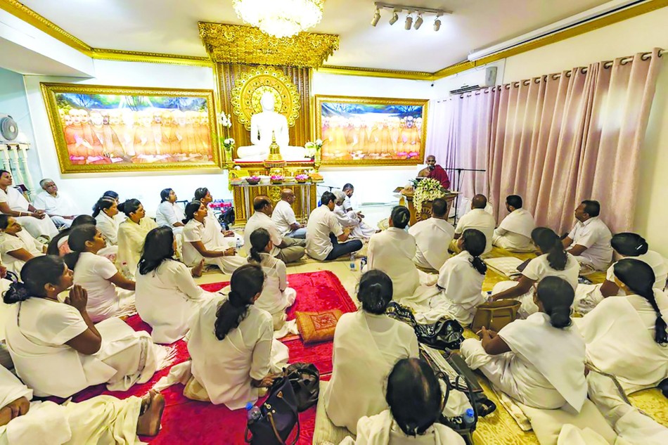 Ngôi chùa - trung tâm tu học đã xuất hiện ở giữa thủ đô Dubai Ngôi chùa - trung tâm tu học đã xuất hiện ở giữa thủ đô Dubai