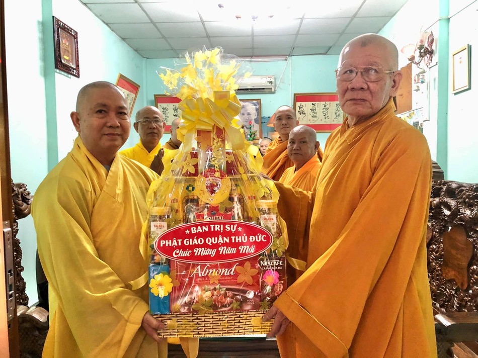 Thăm, chúc tết Hòa thượng Thích Đạt Niệm - Chứng minh Ban Trị sự Phật giáo quận Thủ Đức Thăm, chúc tết Hòa thượng Thích Đạt Niệm - Chứng minh Ban Trị sự Phật giáo quận Thủ Đức