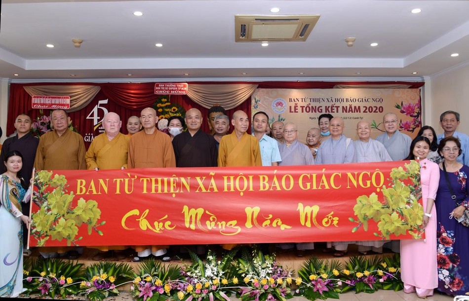 Chụp ảnh lưu niệm Chụp ảnh lưu niệm