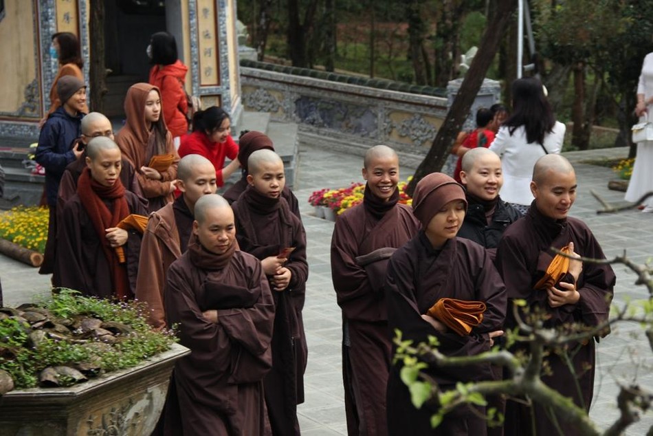 Hình ảnh quý sư cô mang lại năng lượng bình an dịp năm mới Hình ảnh quý sư cô mang lại năng lượng bình an dịp năm mới