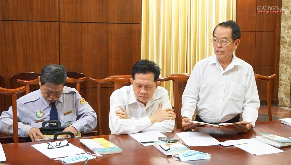 Phật tử Nghiêm Hòa báo cáo tài chánh của Ban