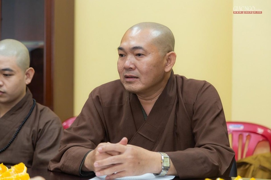 Thượng tọa Thích Lệ Quang được hội nghị thống nhất trình Ban Thường trực Ban Trị sự GHPGVN TP.HCM bổ sung Thường trực Ban Thông tin Truyền thông Thượng tọa Thích Lệ Quang được hội nghị thống nhất trình Ban Thường trực Ban Trị sự GHPGVN TP.HCM bổ sung Thường trực Ban Thông tin Truyền thông