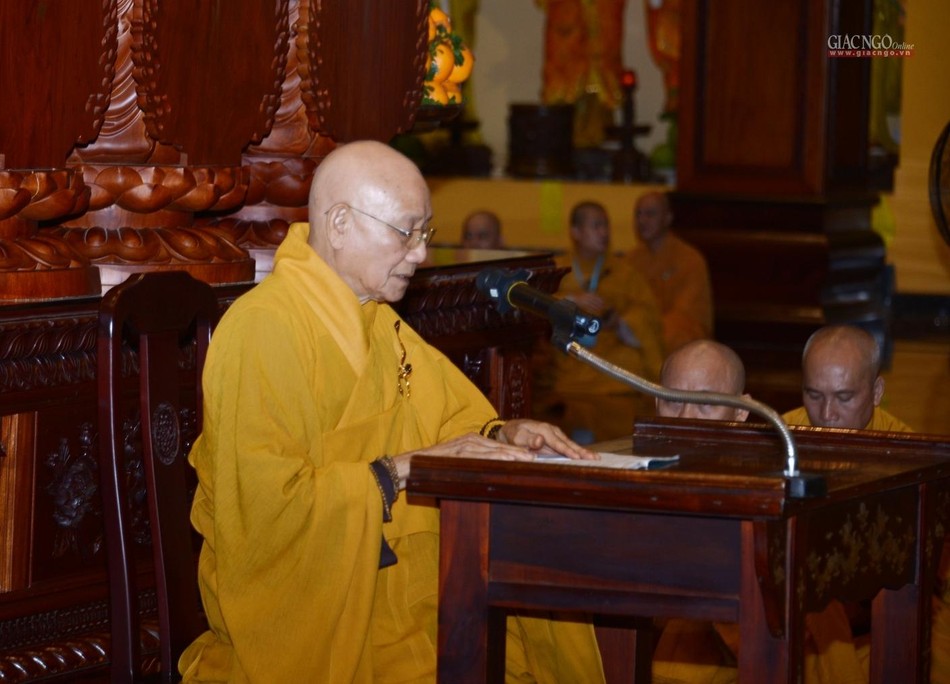 Hòa thượng Thích Minh Thông đã trùng tuyên giới Tỳ-kheo và Bồ-tát