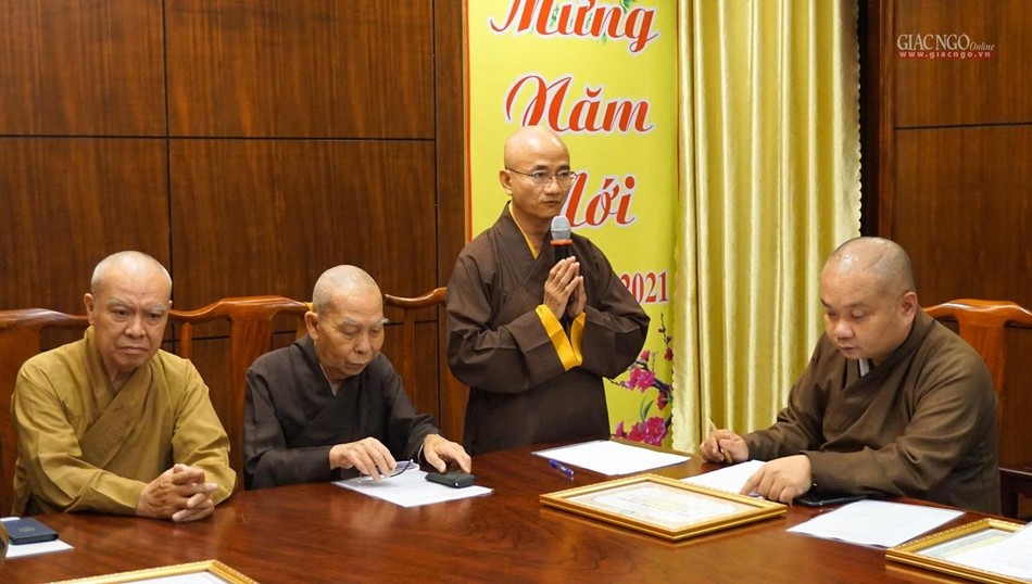Thượng tọa Thích Thiện Quý phát biểu tại buổi tổng kết của Ban Kiểm soát