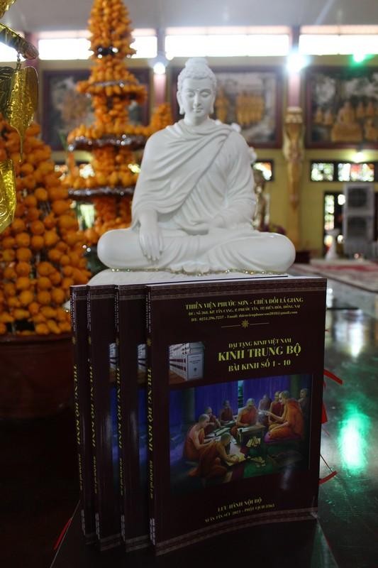 Kinh Trung bộ từ bài 1 đến 10 được trùng tụng trong pháp hội