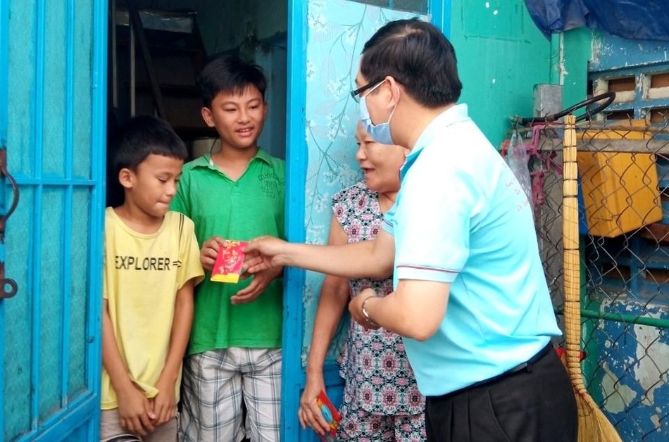 Tặng quà đến trẻ em có hoàn cảnh khó khăn phường Vĩnh Thọ, Nha Trang Tặng quà đến trẻ em có hoàn cảnh khó khăn phường Vĩnh Thọ, Nha Trang