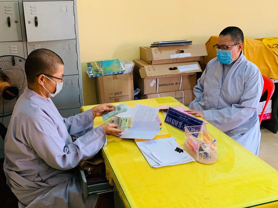 Văn phòng Ban Trị sự GHPGVN TP.Biên Hòa tiếp nhận sự đóng góp của đại diện các tự viện Văn phòng Ban Trị sự GHPGVN TP.Biên Hòa tiếp nhận sự đóng góp của đại diện các tự viện