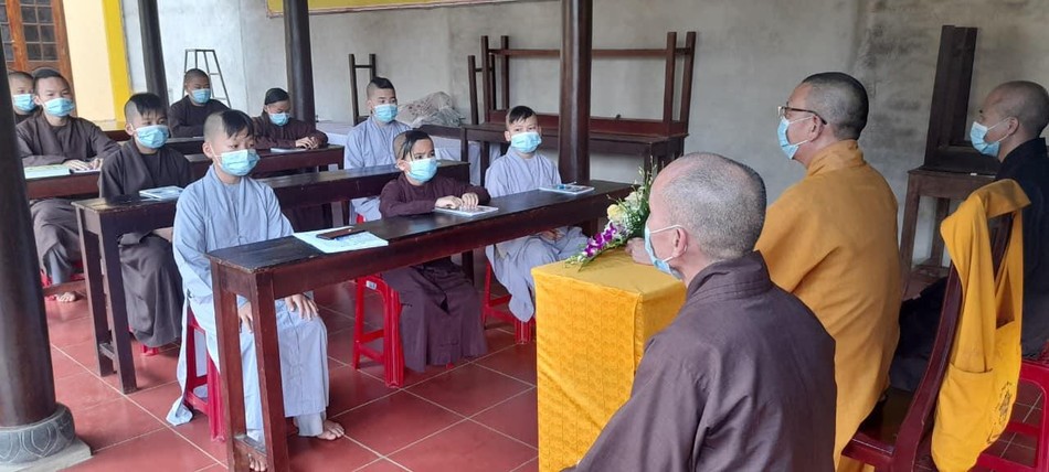 Các chú điệu được sự quan tâm của chư tôn đức giáo thọ tổ chức lớp gia giáo trong mùa an cư Các chú điệu được sự quan tâm của chư tôn đức giáo thọ tổ chức lớp gia giáo trong mùa an cư