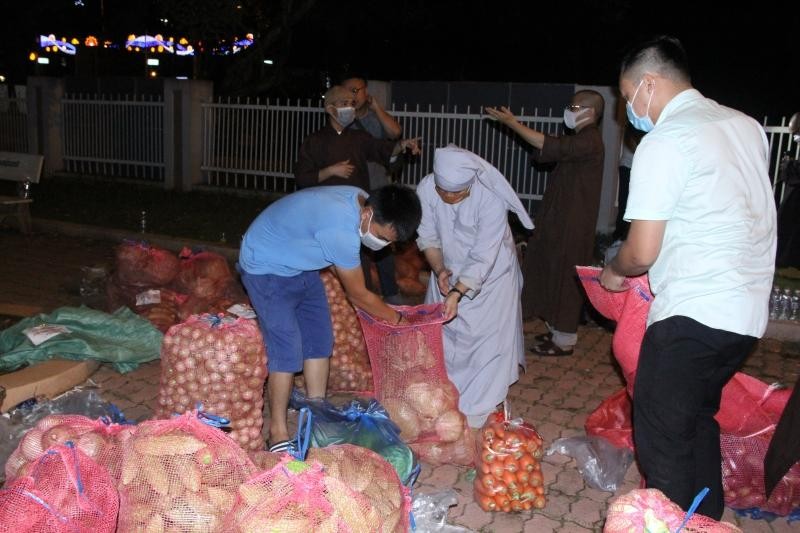 Tập kết rau củ quả tại Tỉnh đoàn Đắk Lắk Tập kết rau củ quả tại Tỉnh đoàn Đắk Lắk