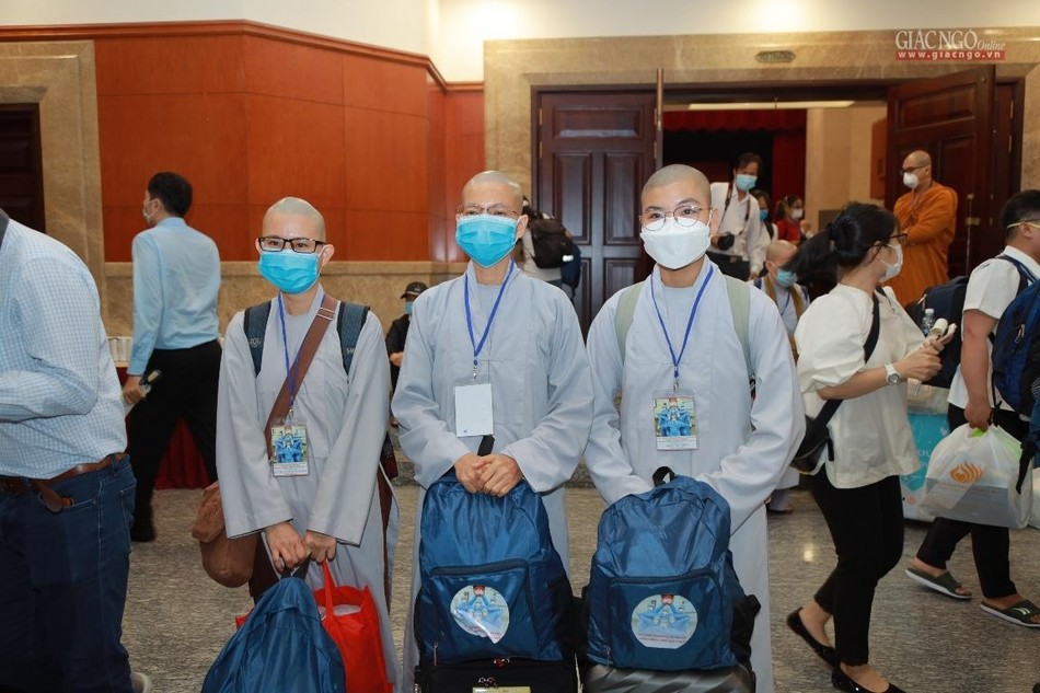 Ba-lô hành trình phòng chống dịch được Ban Tổ chức tặng Ba-lô hành trình phòng chống dịch được Ban Tổ chức tặng
