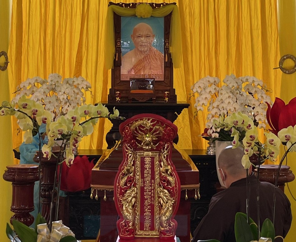 Di ảnh Hòa thượng Thích Từ Giang tại Giác linh đường Linh Quang tịnh xá