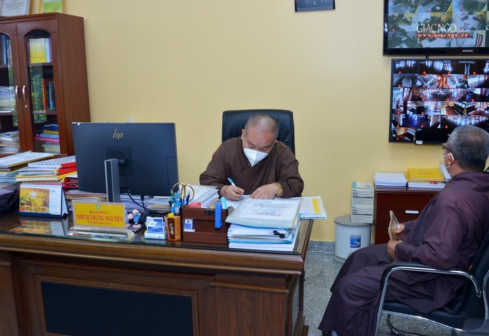 Ban Thư ký, Văn phòng Ban Trị sự bắt đầu làm việc sau thời gian làm việc online Ban Thư ký, Văn phòng Ban Trị sự bắt đầu làm việc sau thời gian làm việc online