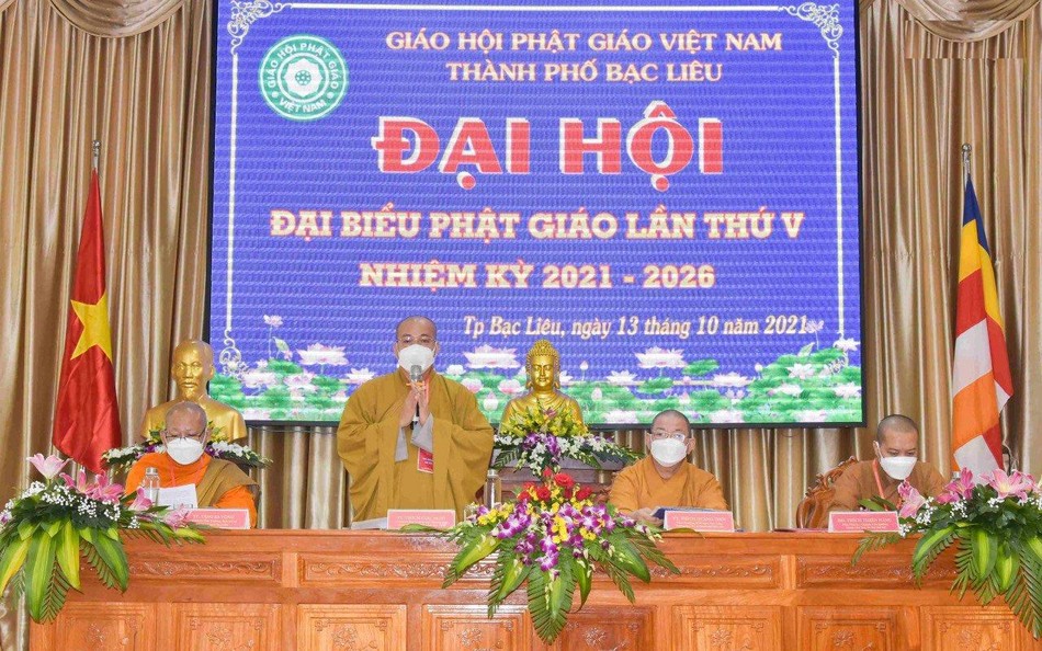 Thượng toạ Thích Giác Nghi phát biểu tại đại hội