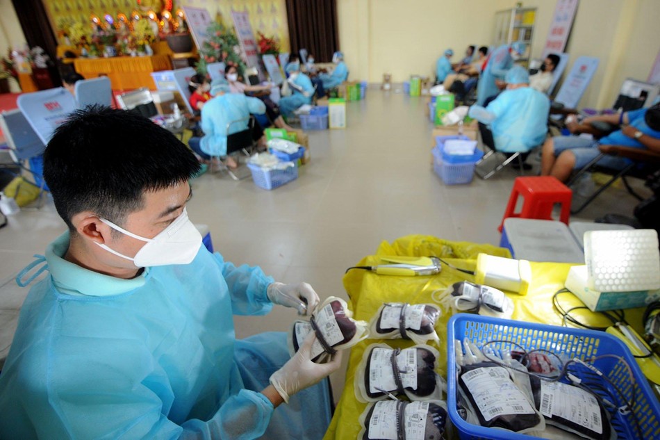 Ngày 16-10 tình nguyện viên đã hiến 283 đơn vị máu Ngày 16-10 tình nguyện viên đã hiến 283 đơn vị máu