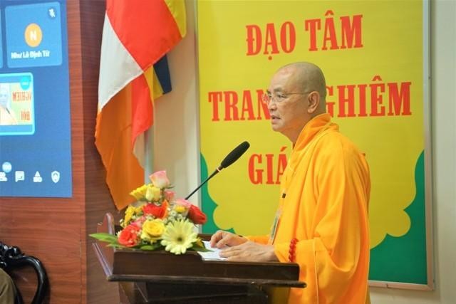 Hòa thượng Thích Huệ Phước, Phó ban kiêm Chánh Thư ký ban Trị sự GHPGVN tỉnh TT.Huế giảng về ý nghĩa trại Vạn Hạnh