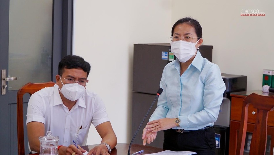 Bà Phan Kiều Thanh Hương phát biểu khai mạc buổi họp