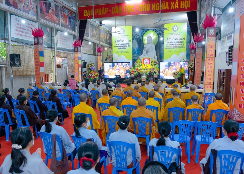 Quang cảnh lễ tưởng niệm Quang cảnh lễ tưởng niệm