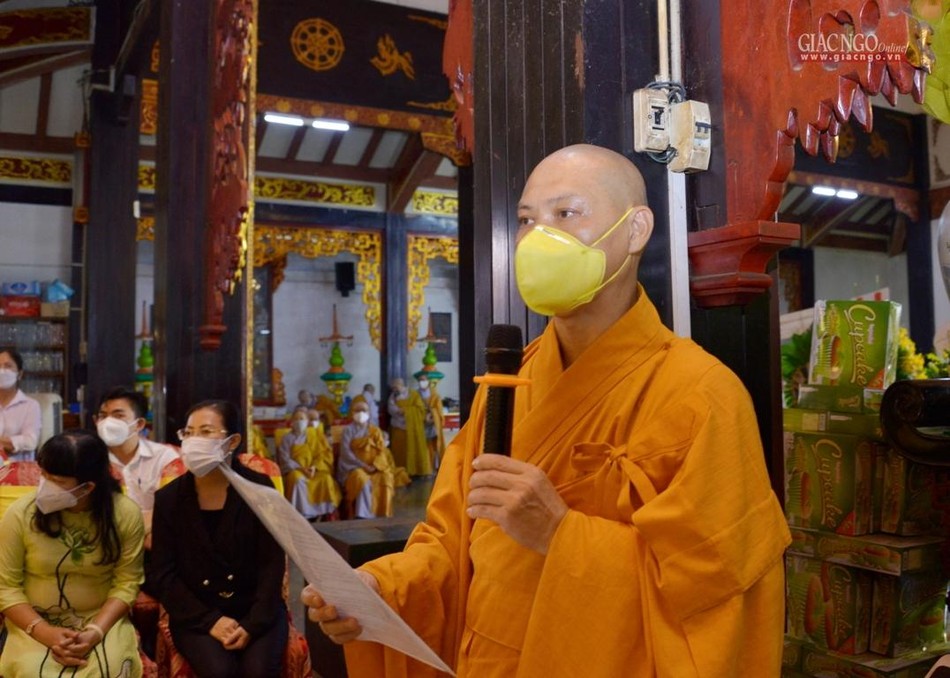 Thượng tọa Thích Trí Chơn, dẫn chương trình lễ tưởng niệm Thượng tọa Thích Trí Chơn, dẫn chương trình lễ tưởng niệm