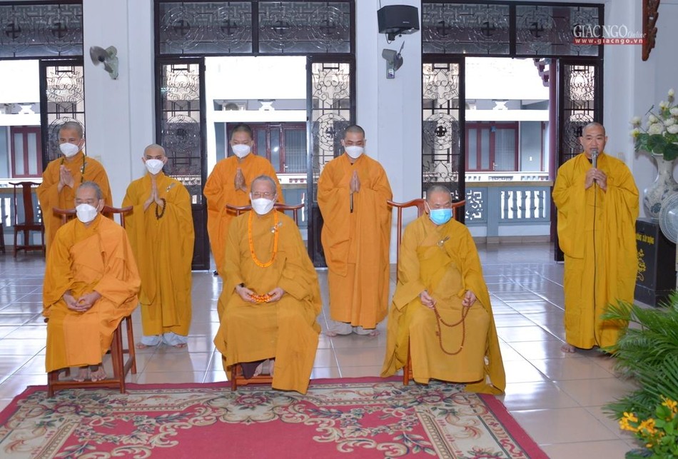 Hòa thượng Thích Thiện Pháp và chư vị lãnh đạo các Ban, Viện Trung ương Hòa thượng Thích Thiện Pháp và chư vị lãnh đạo các Ban, Viện Trung ương