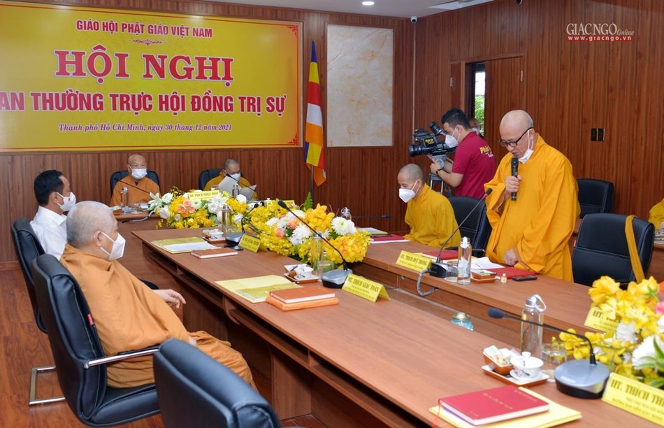 Hòa thượng Thích Huệ Thông phát biểu tại hội nghị Hòa thượng Thích Huệ Thông phát biểu tại hội nghị