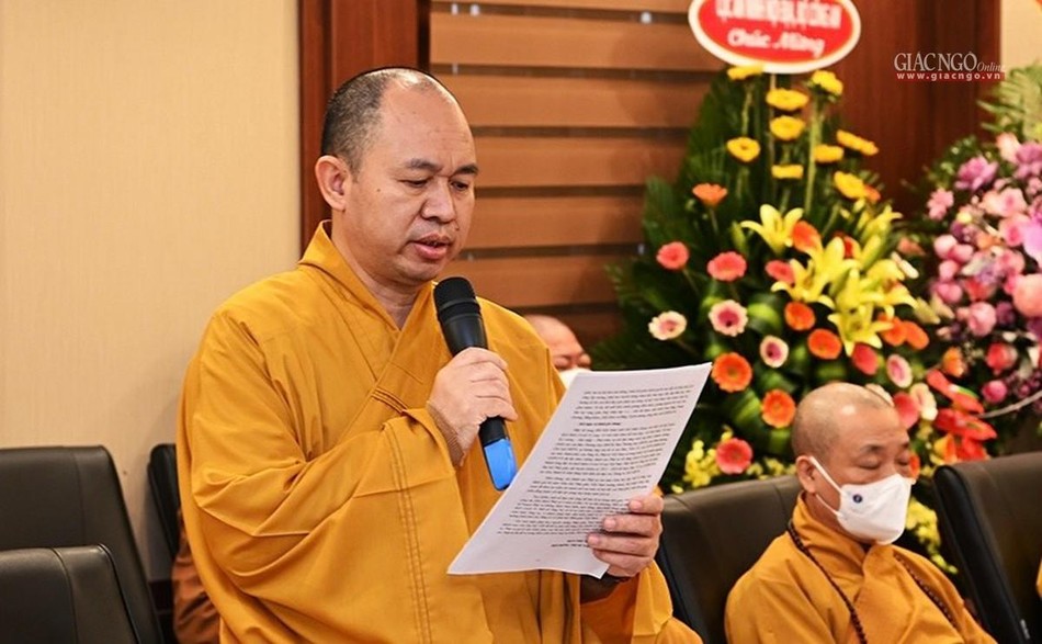 Thượng tọa Thích Đức Thiện trình bày tóm tắt hoạt động Phật sự năm 2021 Thượng tọa Thích Đức Thiện trình bày tóm tắt hoạt động Phật sự năm 2021