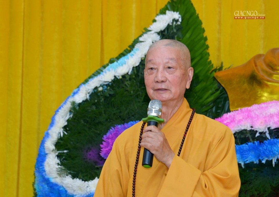 Đức Trưởng lão Hòa thượng Quyền Pháp chủ GHPGVN đã ban đạo từ tại hội nghị Đức Trưởng lão Hòa thượng Quyền Pháp chủ GHPGVN đã ban đạo từ tại hội nghị