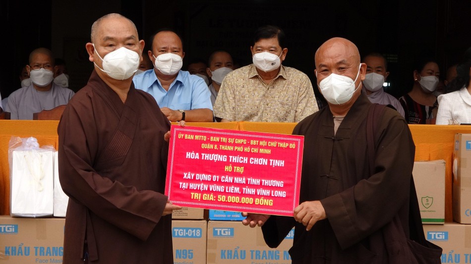 Bàn giao 1 căn nhà tình nghĩa đến gia đình tại xã Trung Thành Bàn giao 1 căn nhà tình nghĩa đến gia đình tại xã Trung Thành