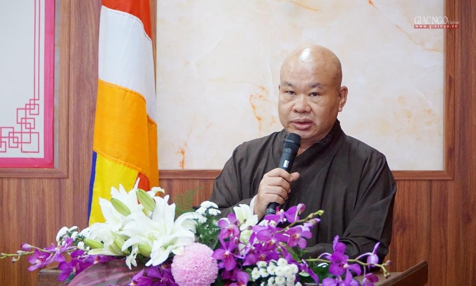 Thượng tọa Thích Phước Đạt với chủ đề "Sức mạnh nội tại của Phật giáo trong quá trình xây dựng, phát triển đất nước" Thượng tọa Thích Phước Đạt với chủ đề "Sức mạnh nội tại của Phật giáo trong quá trình xây dựng, phát triển đất nước"