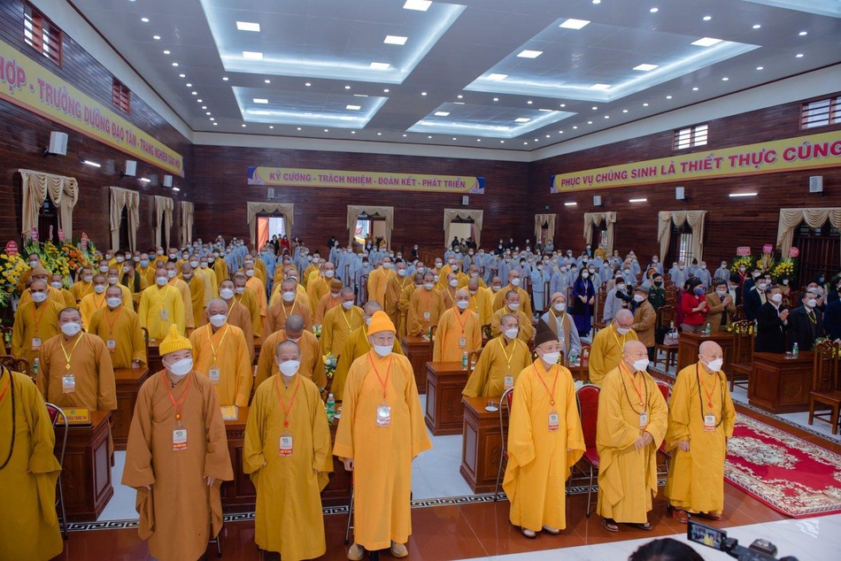 Nghi thức niệm Phật cầu gia hộ, chào Đạo kỳ, Quốc kỳ