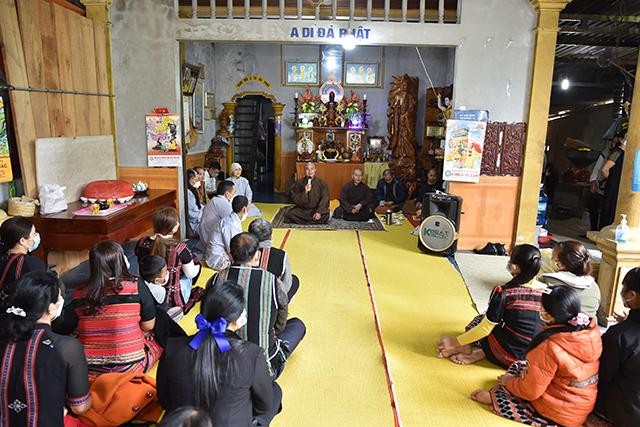 Nét đẹp truyền thống được duy trì trong sinh hoạt đời sống của đồng bào huyện A Lưới Nét đẹp truyền thống được duy trì trong sinh hoạt đời sống của đồng bào huyện A Lưới