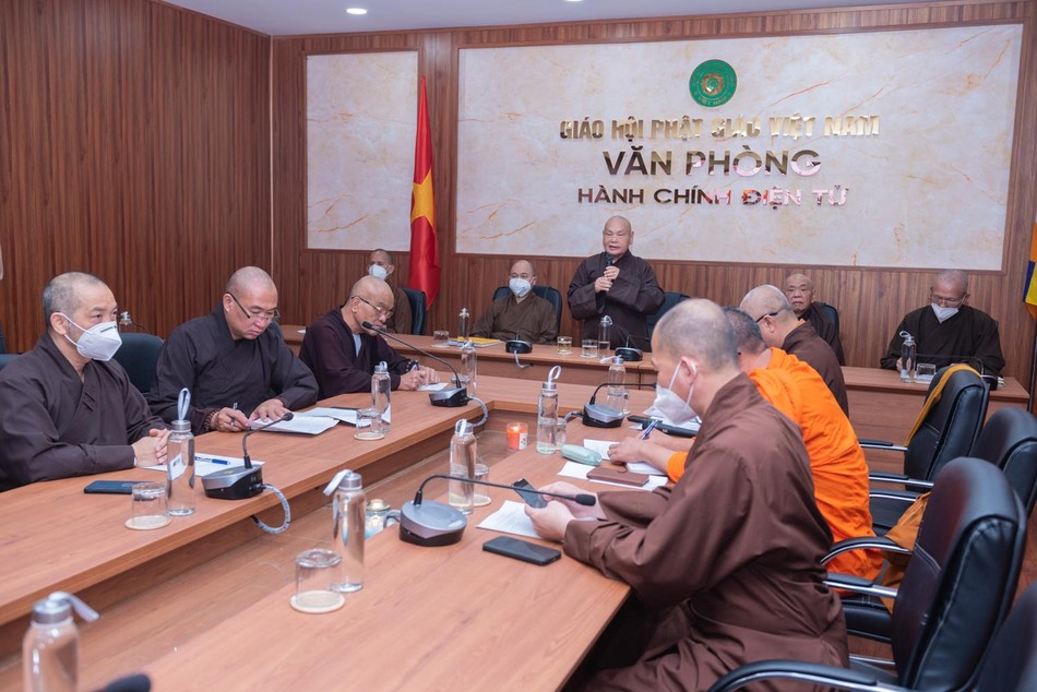 Hòa thượng Thích Thiện Nhơn chủ trì buổi họp của Ban Chỉ đạo - Ảnh: Đăng Huy Hòa thượng Thích Thiện Nhơn chủ trì buổi họp của Ban Chỉ đạo - Ảnh: Đăng Huy