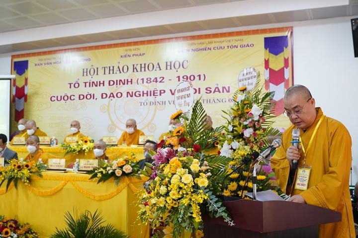 Hòa thượng Thích Thanh Nhiễu phát biểu khai mạc