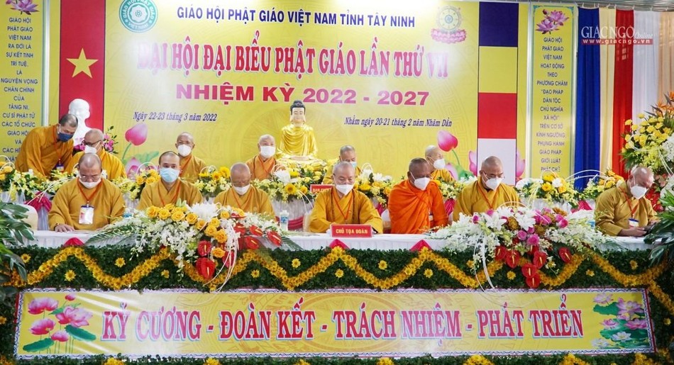 Chư tôn đức chứng minh, Chủ tọa đoàn