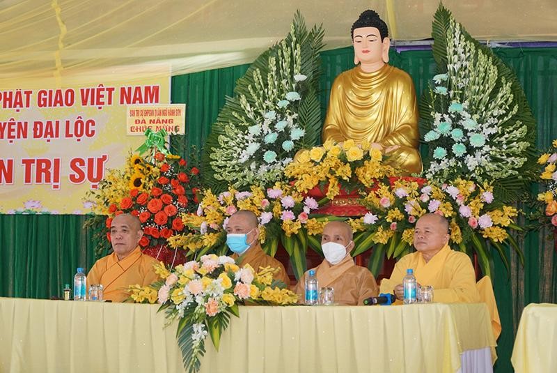 Chư tôn đức chứng minh