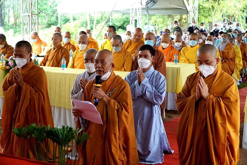 Đại đức Thích Nguyên Tịnh dâng lời phát nguyện