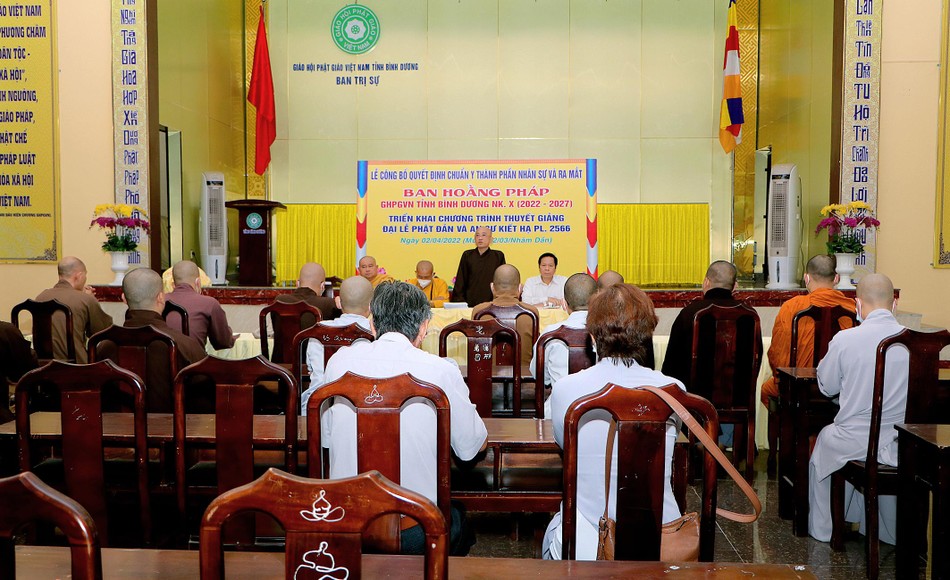 Ban Hoằng pháp Phật giáo tỉnh thảo luận Phật sự Ban Hoằng pháp Phật giáo tỉnh thảo luận Phật sự
