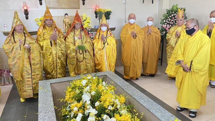 Lễ trà-tỳ Lễ trà-tỳ