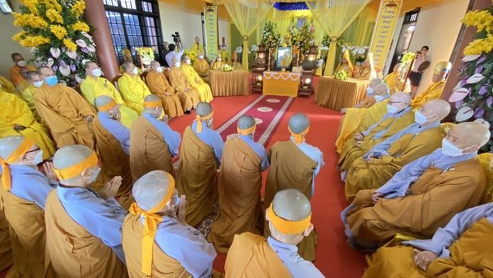 Lễ truy niệm, cung tống kim quan Ni trưởng Thích nữ Huệ Trang Lễ truy niệm, cung tống kim quan Ni trưởng Thích nữ Huệ Trang