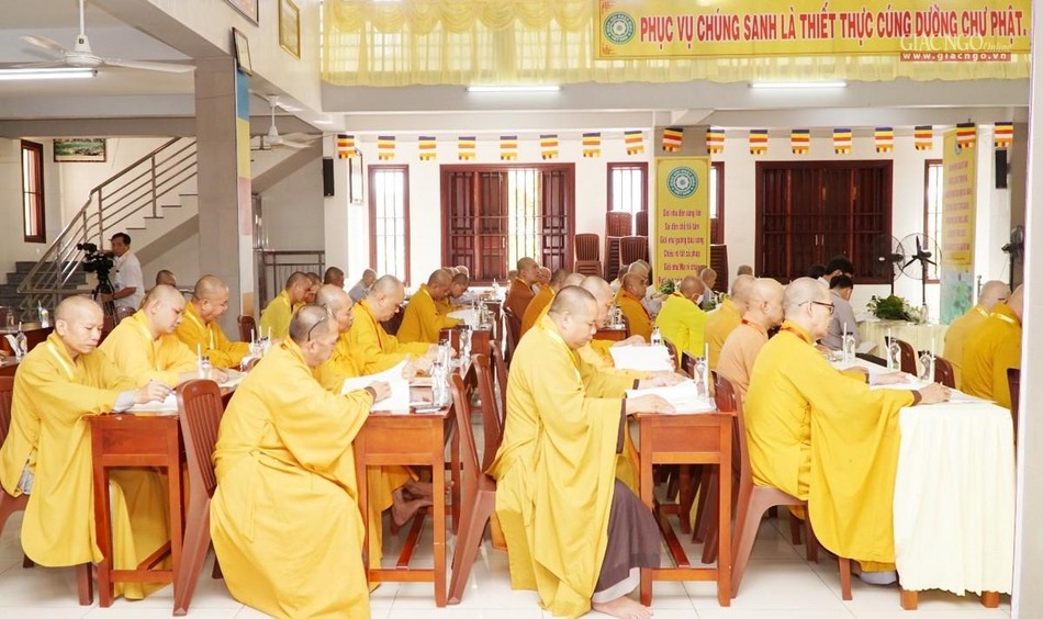 Chư tôn đức đại biểu Chư tôn đức đại biểu