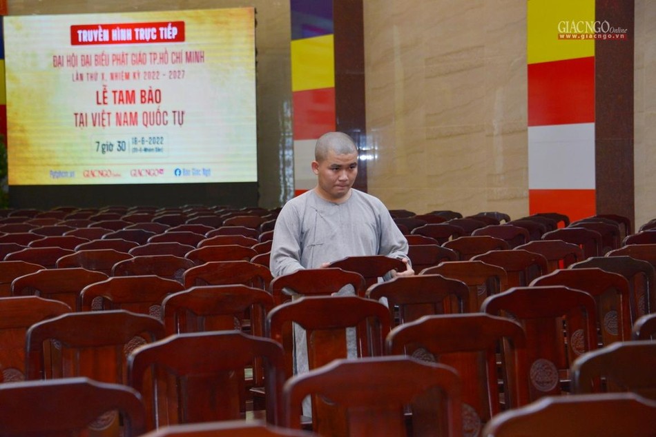 Một góc không gian tại hội trường chính Một góc không gian tại hội trường chính