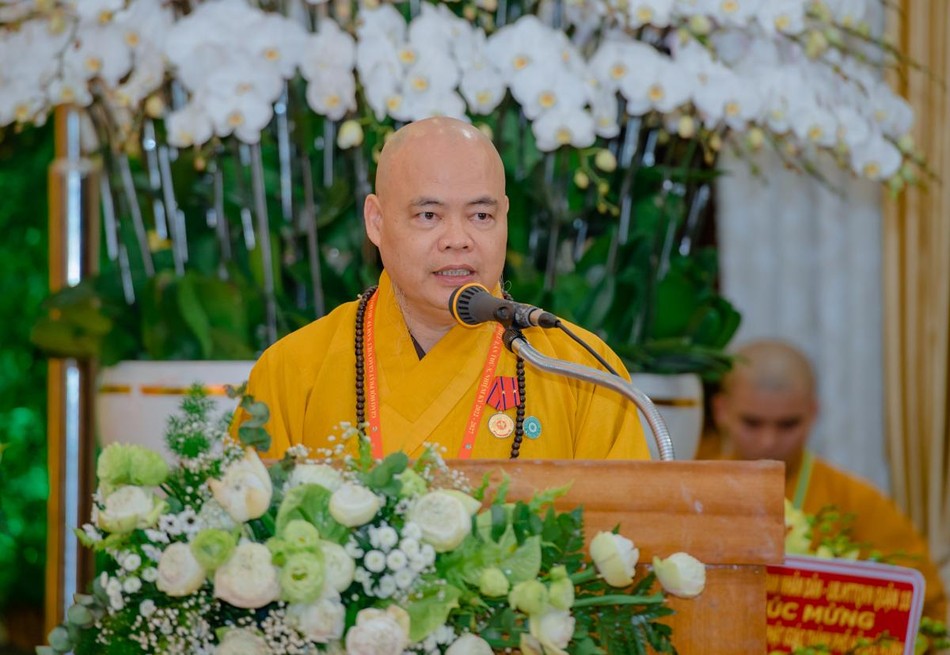 Thượng tọa Thích Thanh Phong đọc diễn văn bế mạc - Ảnh: Đăng Huy