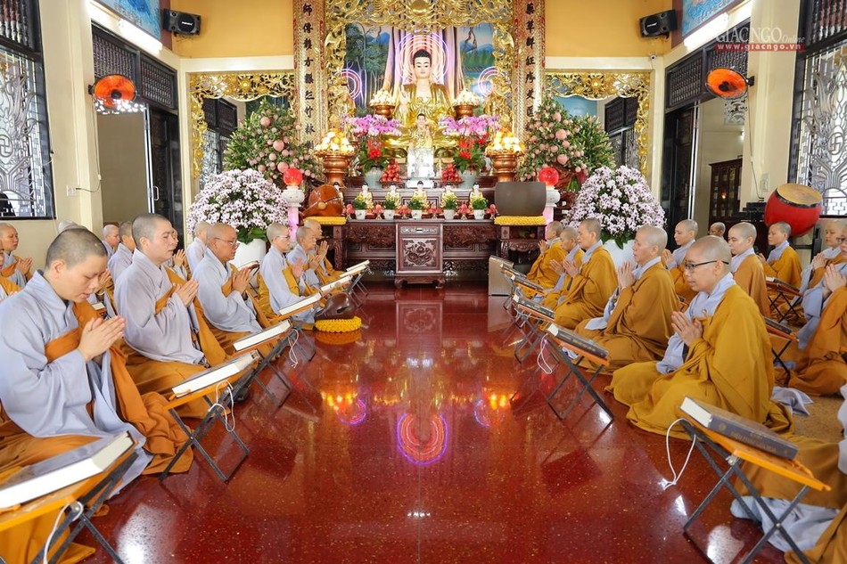 Chư Ni trong thời kinh Pháp hoa Chư Ni trong thời kinh Pháp hoa