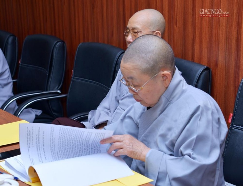 Đại biểu Ni Đại biểu Ni