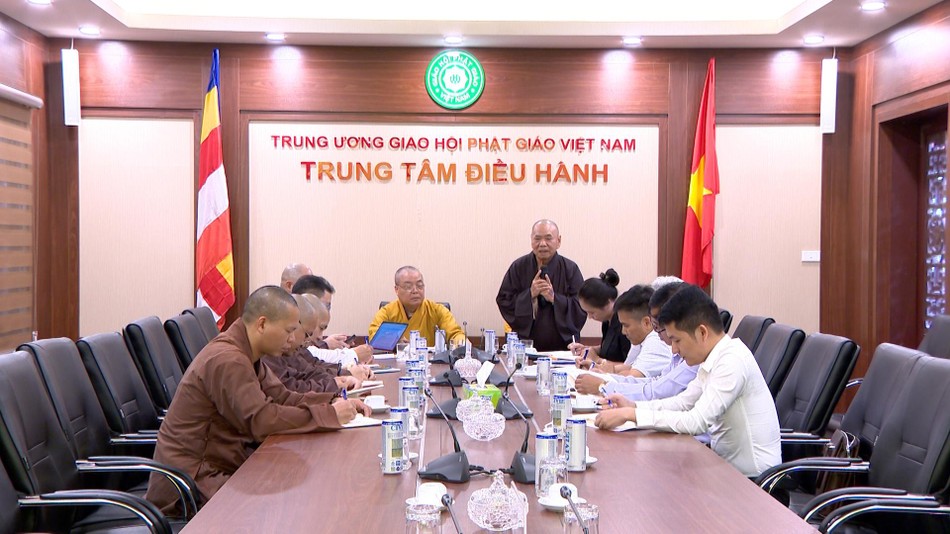 Hòa thượng Thích Thiện Pháp, Trưởng ban Khen thưởng Đại hội lần thứ IX GHPGVN phát biểu tại buổi họp Hòa thượng Thích Thiện Pháp, Trưởng ban Khen thưởng Đại hội lần thứ IX GHPGVN phát biểu tại buổi họp