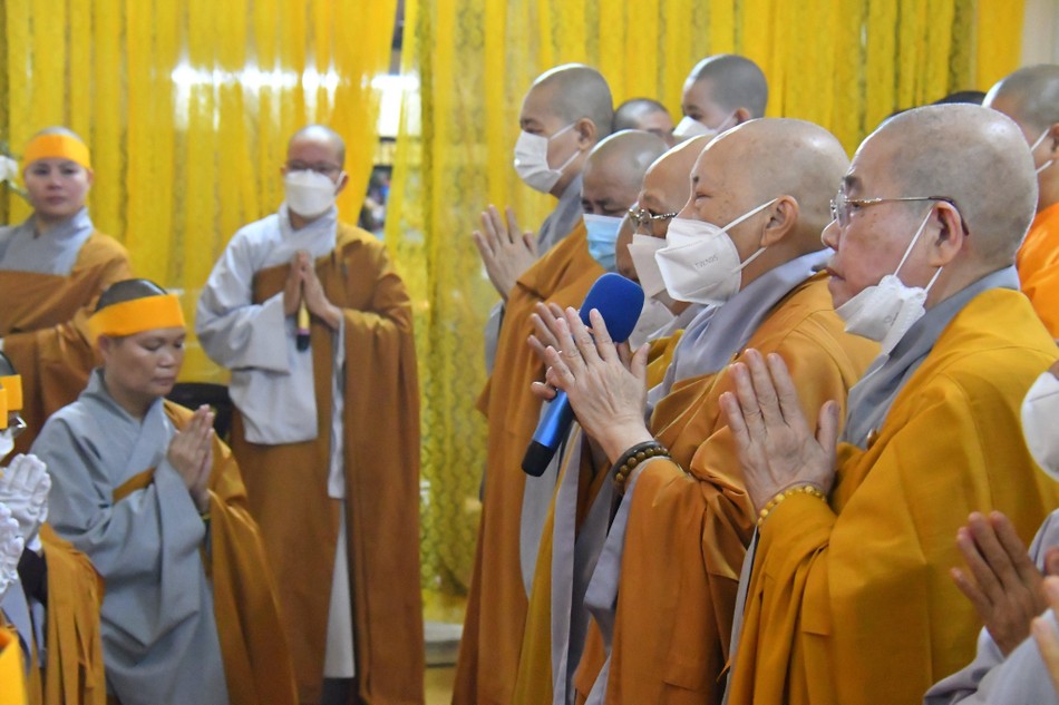 Thành kính tưởng niệm Thành kính tưởng niệm