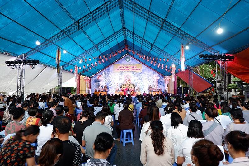 Lễ Vu lan - Báo hiếu tại chùa Thành Lễ Vu lan - Báo hiếu tại chùa Thành