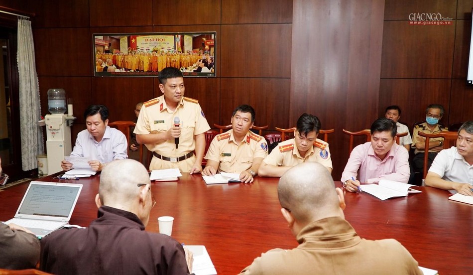 Đại diện Đội Cảnh sát cơ động Bàn Cờ Đại diện Đội Cảnh sát cơ động Bàn Cờ